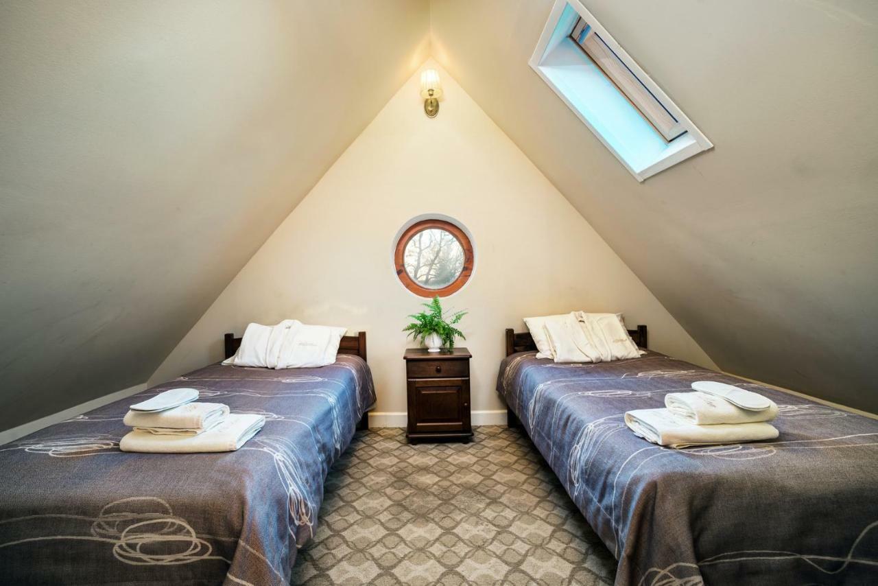 Bed and Breakfast Dwor Osmolice Bialki Dolne Esterno foto